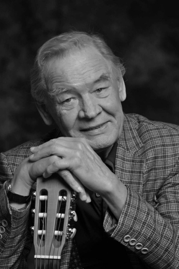 Ларионов Николай Геннадьевич · Мы их помним · О театре · Челябинский