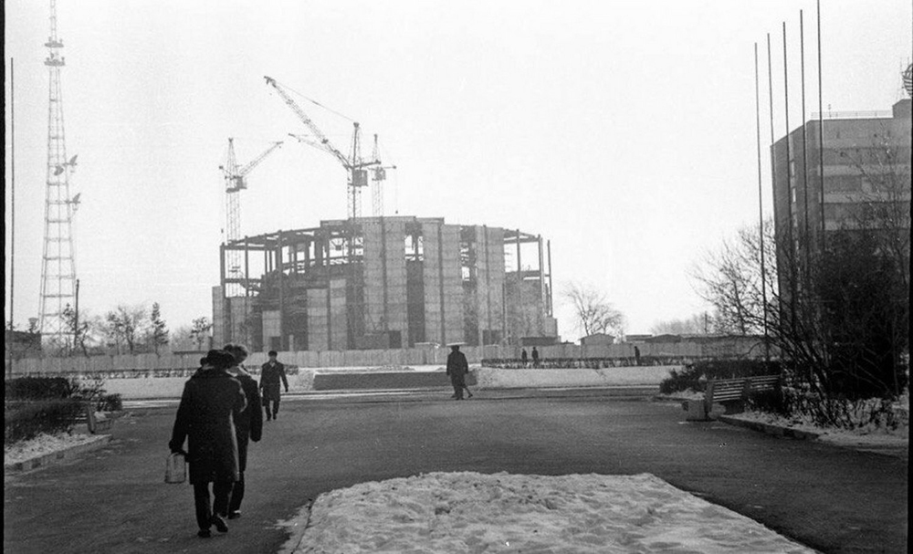 Стройка театра, 1980 г.